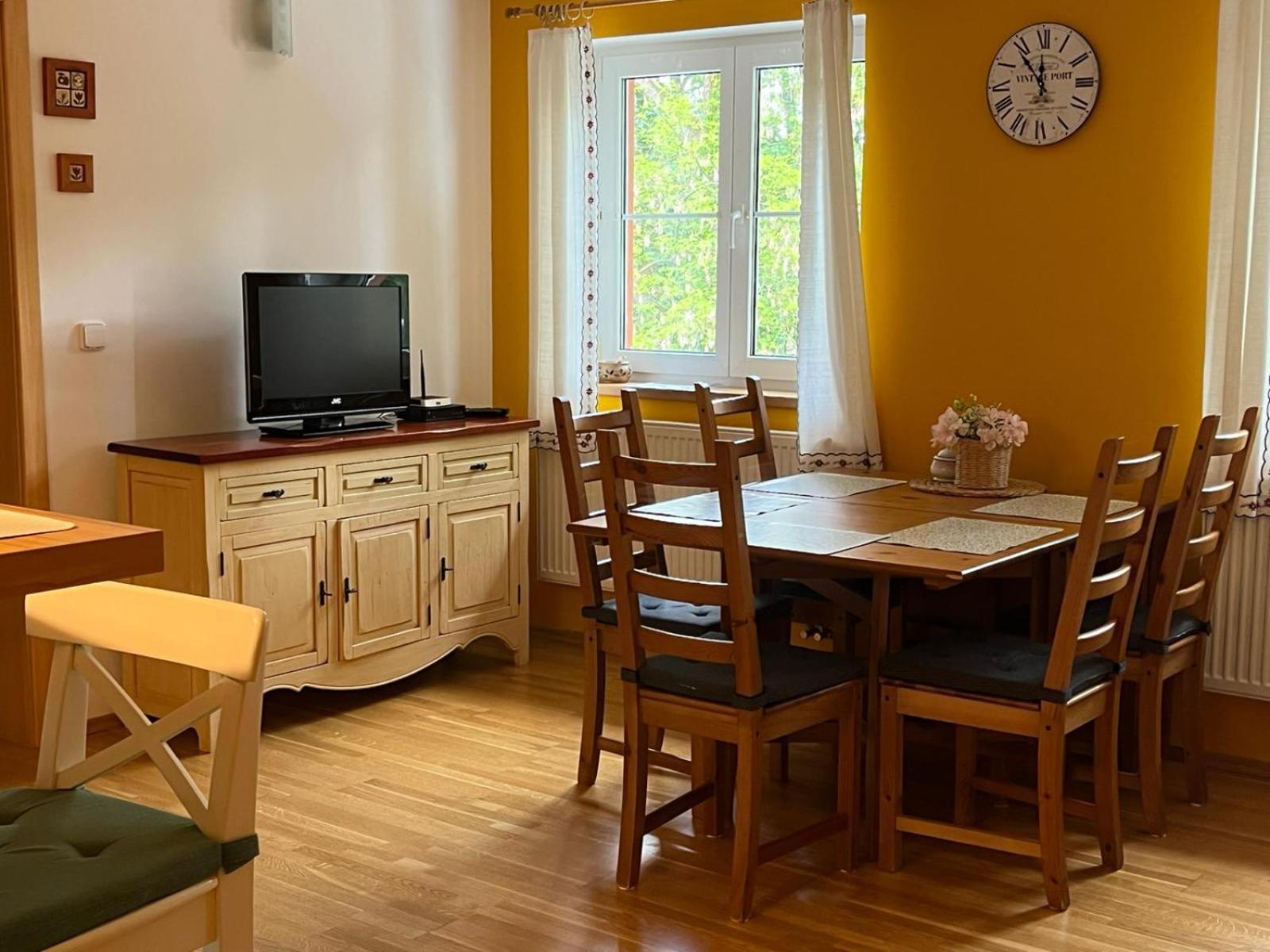 Apartman Pod Klasterem Rumburk Bagian luar foto